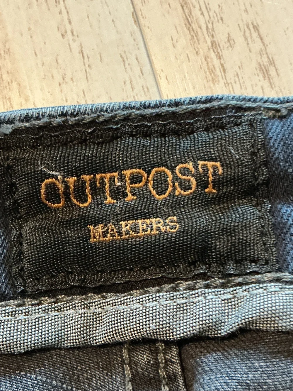 Buckle Outpost Dark Wash Stretch Mid Rise Bootcut Denim Blue Jeans 30 x 32